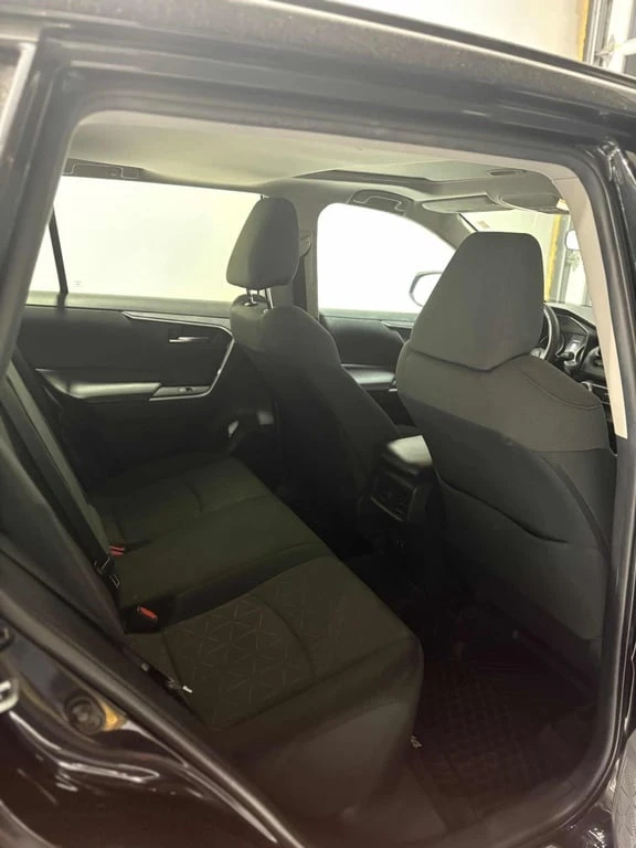 Toyota Rav4 * XLE * CARFAX * БЕЗ ПЪРВОНАЧАЛНА ВНОСКА, снимка 11 - Автомобили и джипове - 53157708