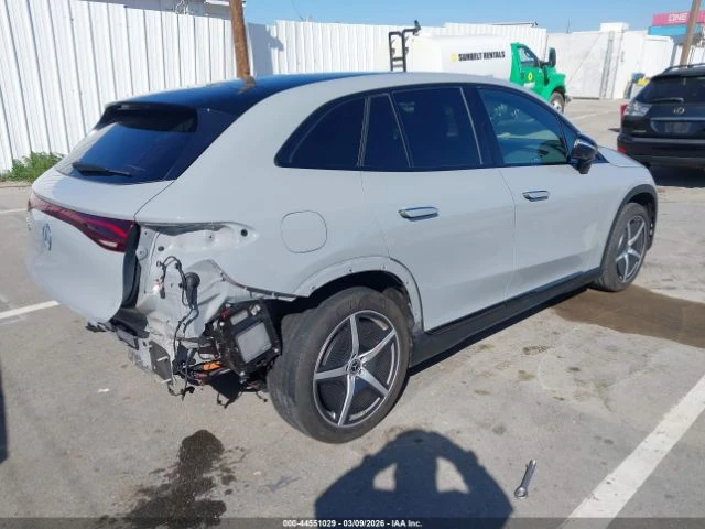 Mercedes-Benz EQE 350+ , снимка 4 - Автомобили и джипове - 54076921