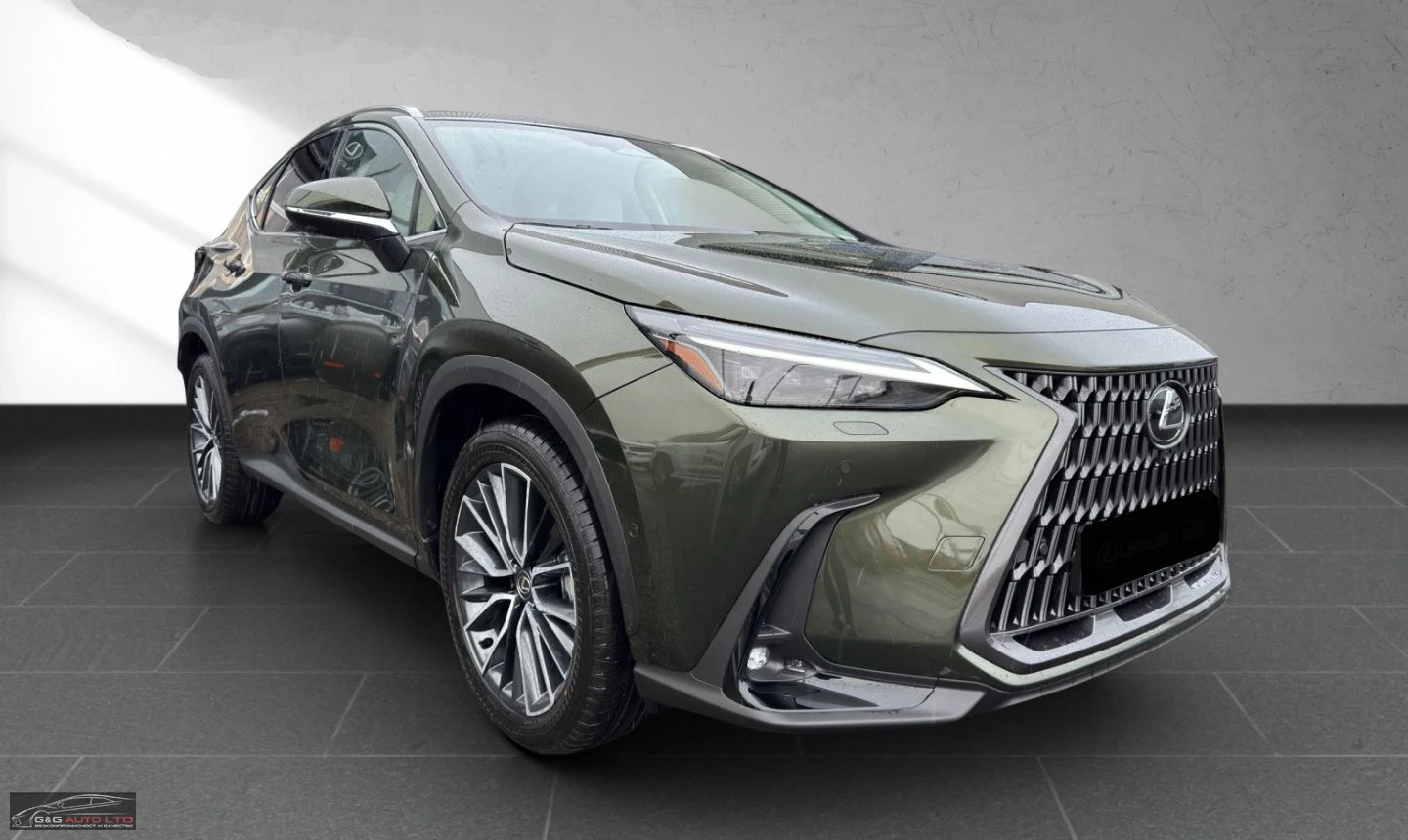 Lexus NX 350h НОВ!/2.5HEV/ИЗБОР ЦВЯТ!/LUXURY/4X4/HUD/PANO/340v - изображение 4