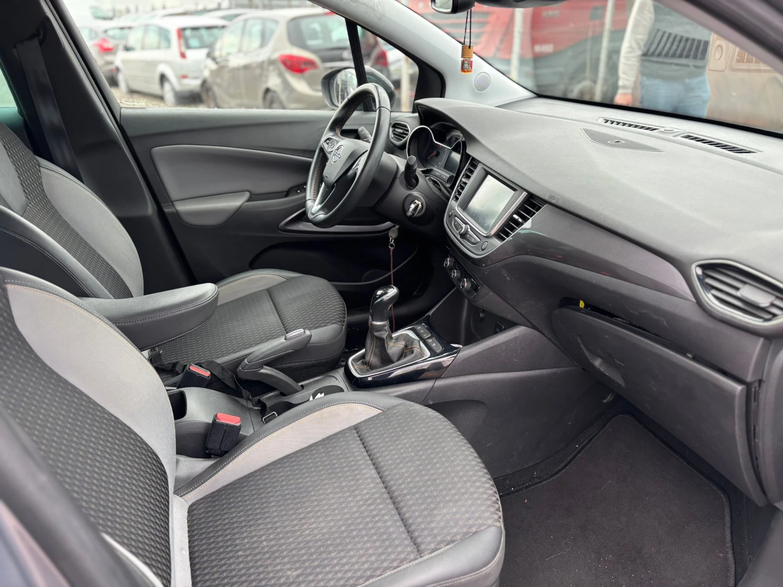 Opel Crossland X / 1.2I /   /  | Mobile.bg   12