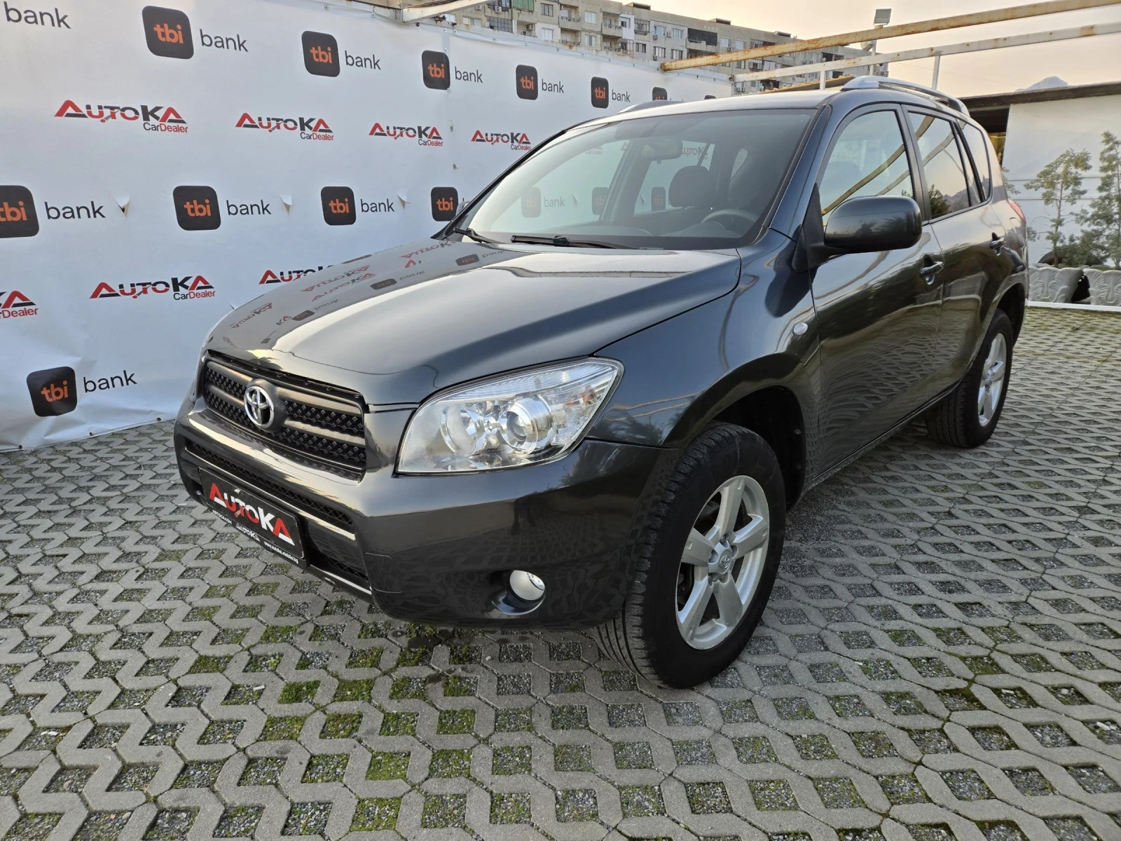 Toyota Rav4 2.2D4d-136кс= 4х4= 6СКОРОСТИ= КЛИМАТРОНИК - изображение 6