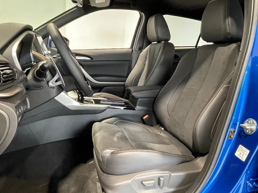 Mitsubishi Eclipse Cross SELECT/4x4/PLUG-IN/188HP/PLUS/360CAM, снимка 3 - Автомобили и джипове - 54032350