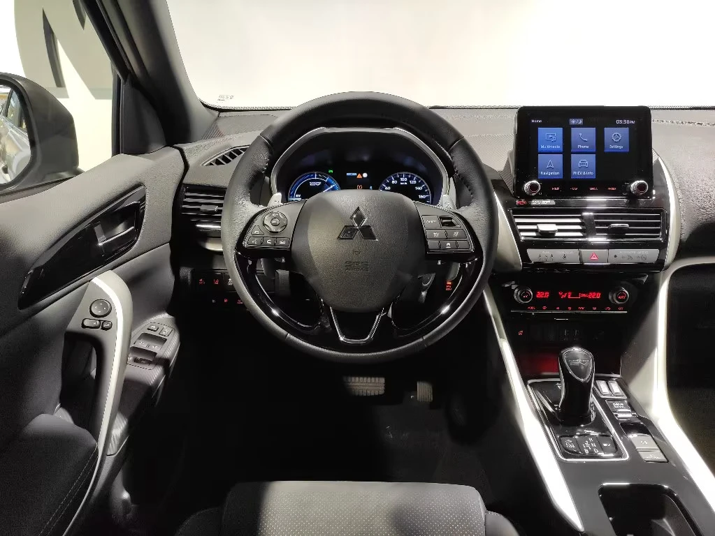 Mitsubishi Eclipse Cross SELECT/4x4/PLUG-IN/188HP/PLUS/360CAM, снимка 5 - Автомобили и джипове - 54032350