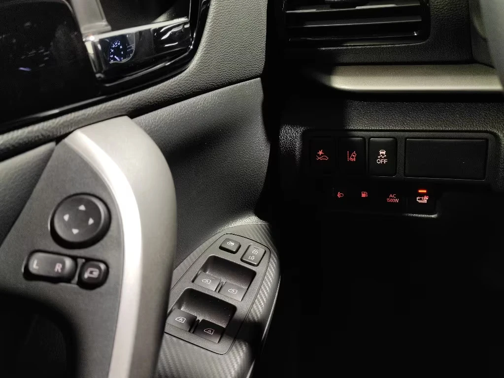 Mitsubishi Eclipse Cross SELECT/4x4/PLUG-IN/188HP/PLUS/360CAM, снимка 7 - Автомобили и джипове - 54032350