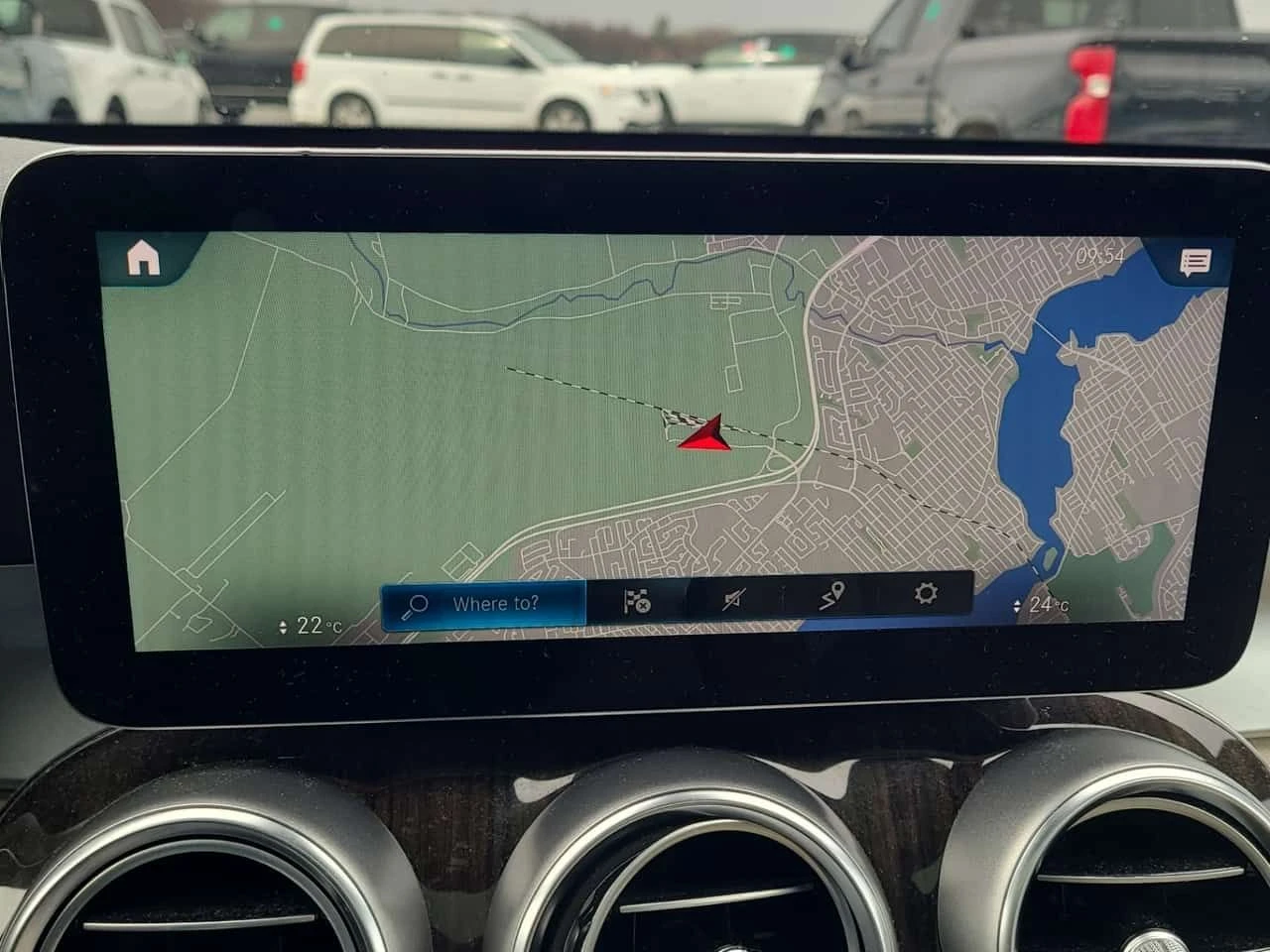 Mercedes-Benz GLC 300 KEYLESS* ПОДГРЕВИ* ПАНОРАМА* CARFAX, снимка 11 - Автомобили и джипове - 54185699