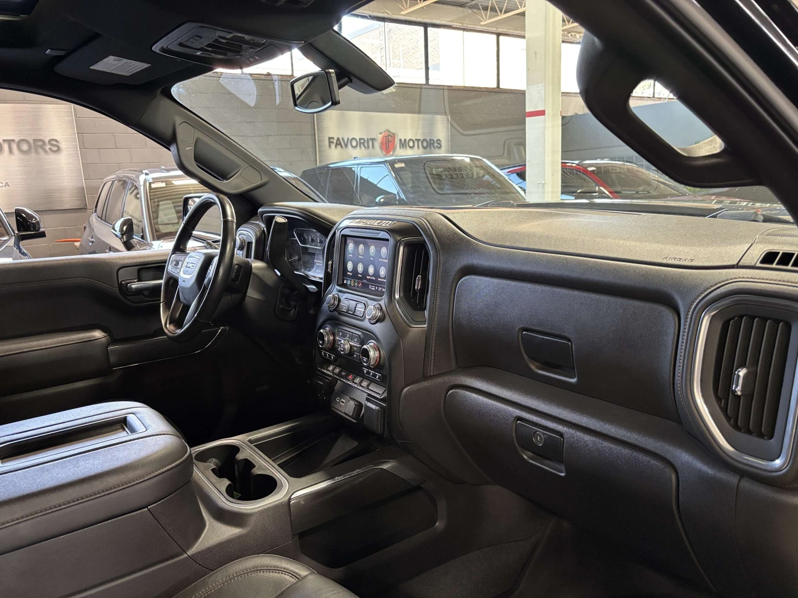 Gmc Sierra 4X4 / КОЖА / BOSE / ЦЕНА ДО БГ , снимка 11 - Автомобили и джипове - 54895872