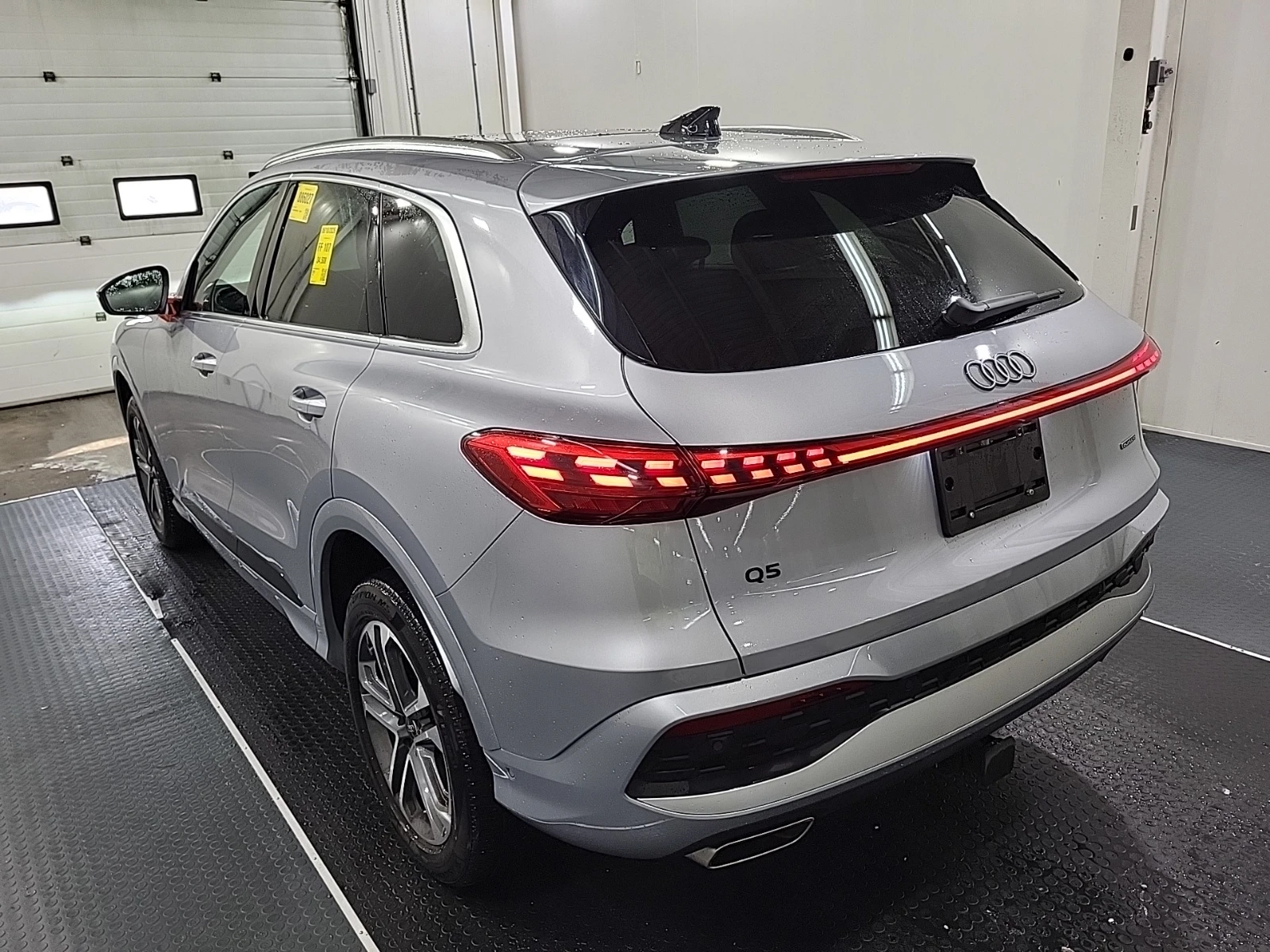 Audi Q5 2.0 TFSI quattro * S-LINE PCKG * ПАНОРАМА * CARFAX, снимка 4 - Автомобили и джипове - 54991347