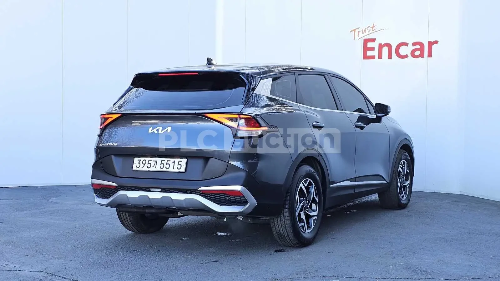 Kia Sportage 2.0| КАМЕРА| ПОДГРЕВ НА ВОЛАНА| ВКЛ.ТЕХНОТЕСТ, снимка 2 - Автомобили и джипове - 55009103