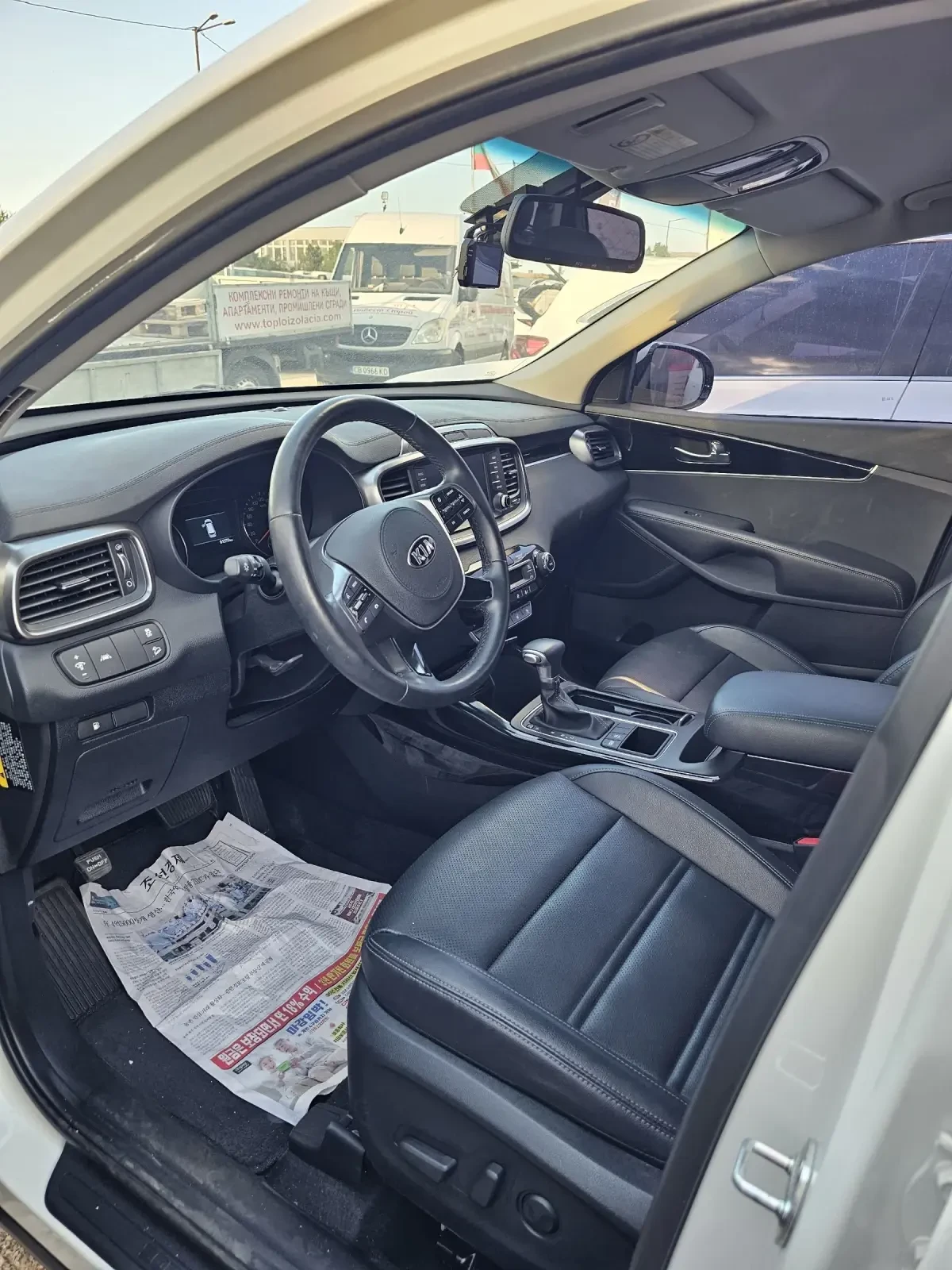 Kia Sorento НАЛИЧЕН В БЪЛГАРИЯ, снимка 5 - Автомобили и джипове - 55288700