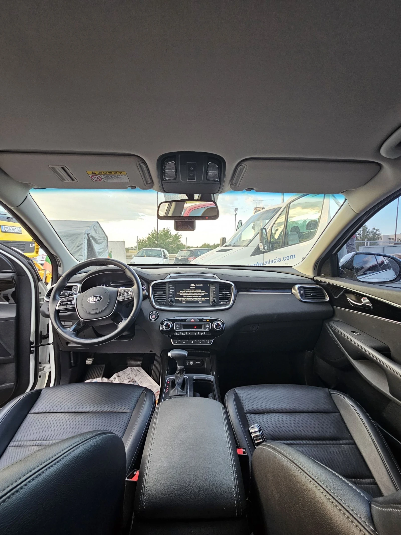 Kia Sorento НАЛИЧЕН В БЪЛГАРИЯ, снимка 6 - Автомобили и джипове - 55288700