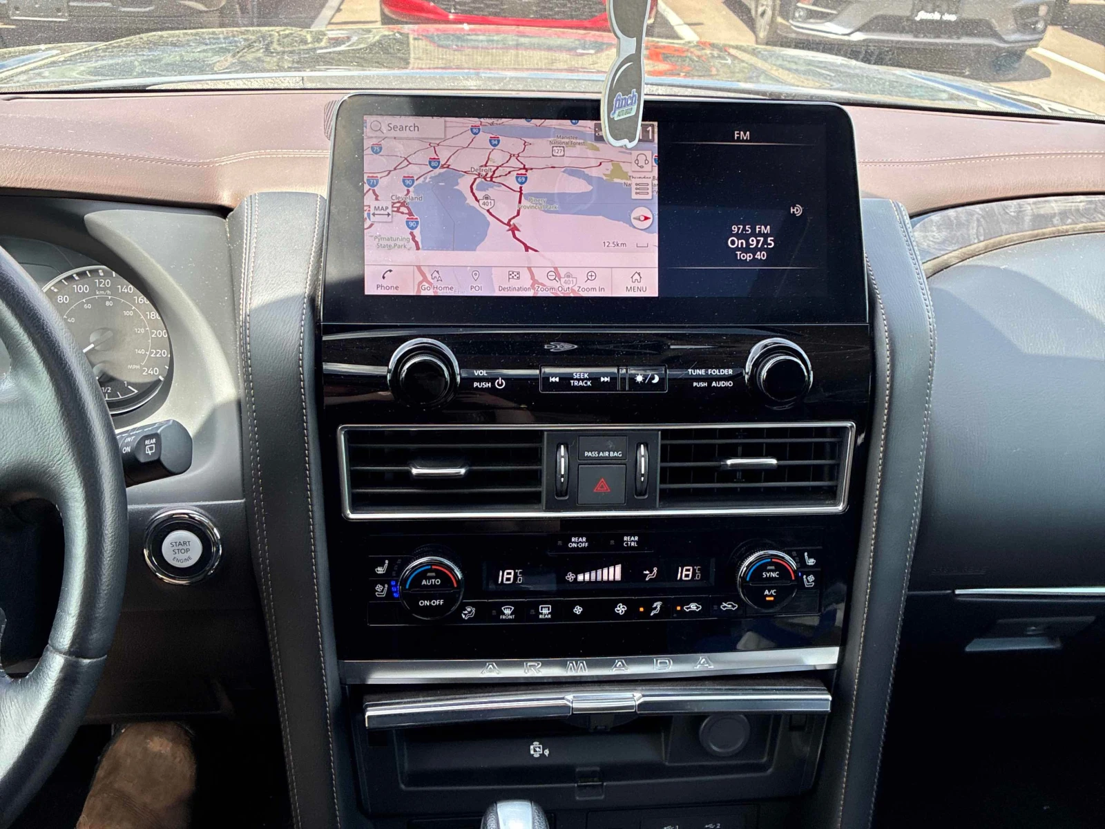 Nissan Armada * Platinum * АВТОКРЕДИТ БЕЗ ПЪРВОНАЧАЛНА ВНОСКА* , снимка 9 - Автомобили и джипове - 55847651