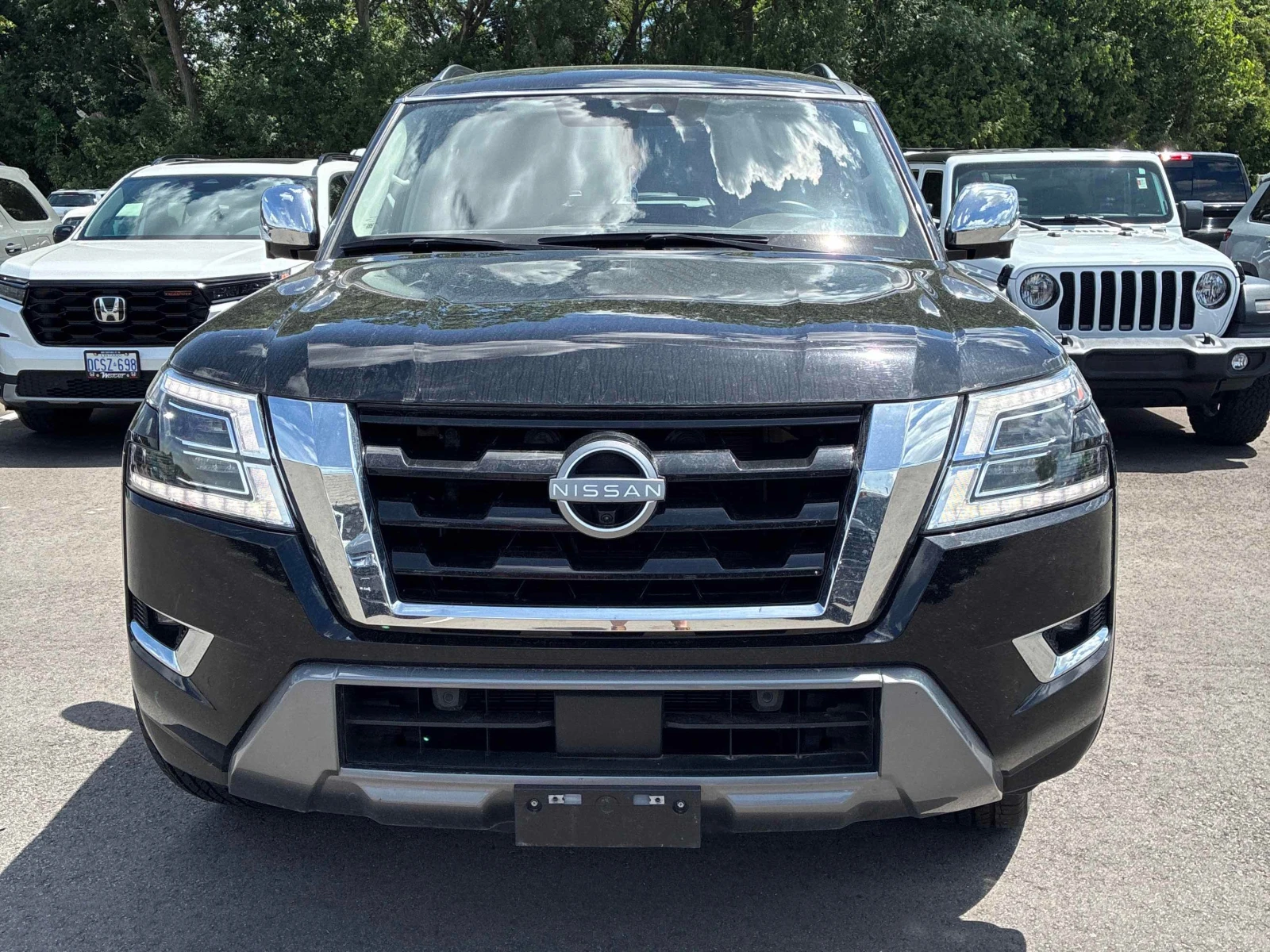 Nissan Armada * Platinum * АВТОКРЕДИТ БЕЗ ПЪРВОНАЧАЛНА ВНОСКА* , снимка 6 - Автомобили и джипове - 55847651