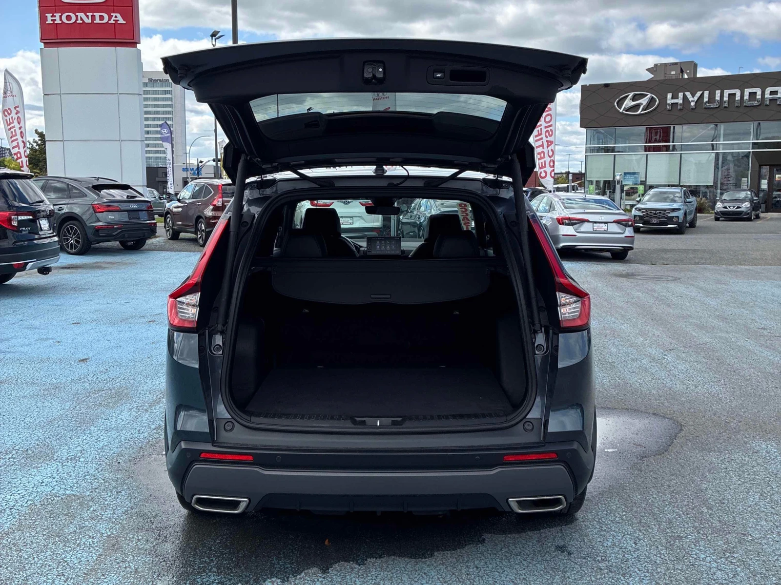 Honda Cr-v Touring AWD | CARFAX | ���������� ��� ������������ | Mobile.bg � ����������� 12