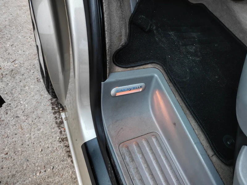 VW Caravelle Т5, снимка 8 - Бусове и автобуси - 53328124