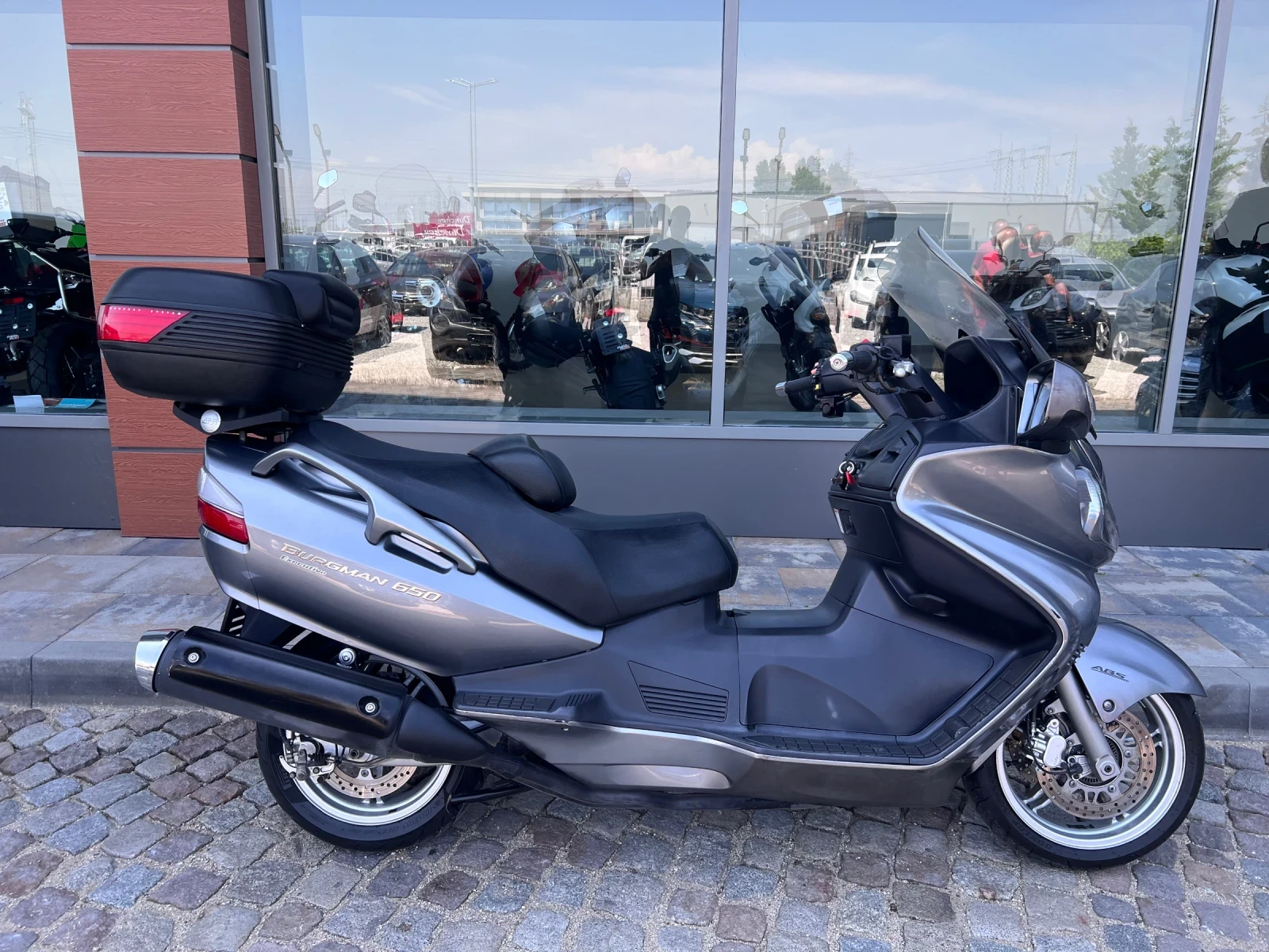 Suzuki Burgman 650 ABS