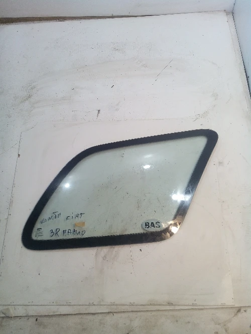 Задно дясно странично стъкло за Фиат Палио комби
