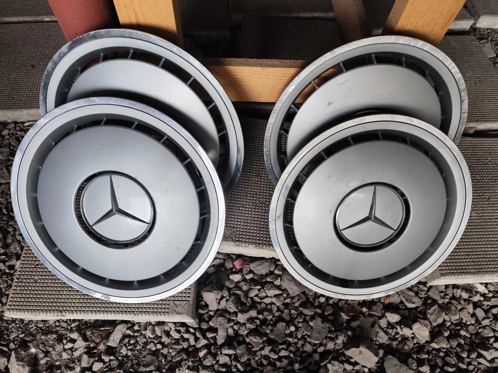 ���������� �������� ������ 15 ���� | Mobile.bg � ����������� 1