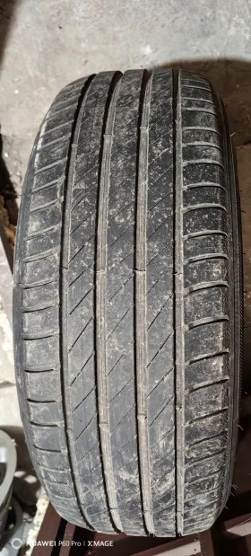 Гуми Летни 205/55R17, снимка 1