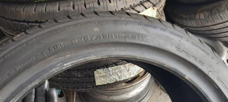 Гуми Летни 255/40R18, снимка 6 - Гуми и джанти - 33641928