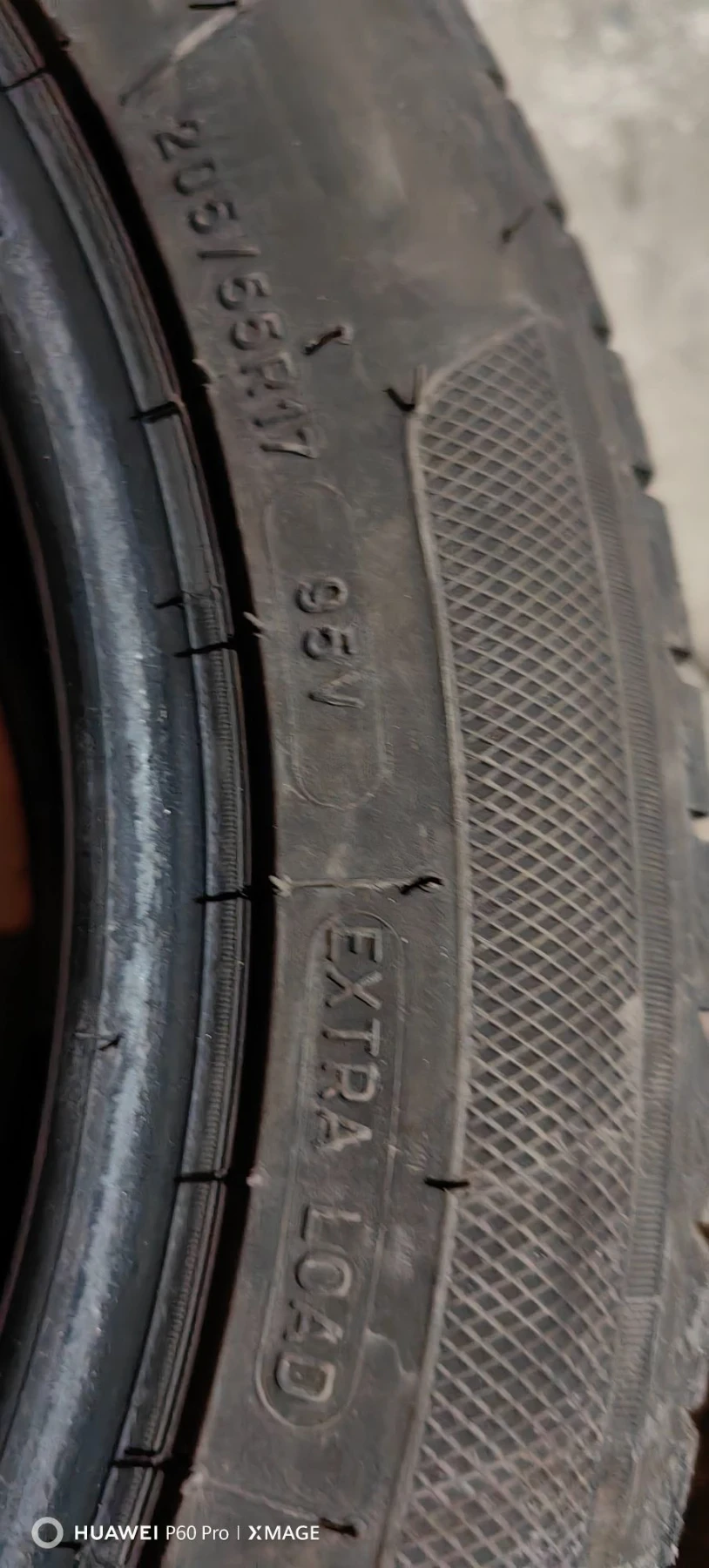 Гуми Летни 205/55R17, снимка 5 - Гуми и джанти - 55586182