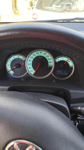 Toyota Corolla verso, снимка 2