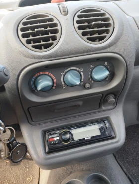 Renault Twingo, снимка 11