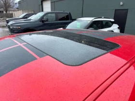 Dodge Challenger * SXT Plus * CARFAX * ЦЕНА ДО БГ, снимка 10