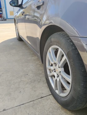 Chevrolet Cruze 1.6LS, снимка 4