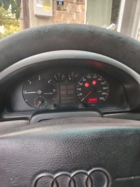 Audi A4 Комби , снимка 4