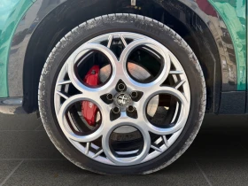 Alfa Romeo Tonale VELOCE 1.3 PHEV Petrol 280 hp AT6 e-AWD//2401421 - 47570 € - 76621139 17