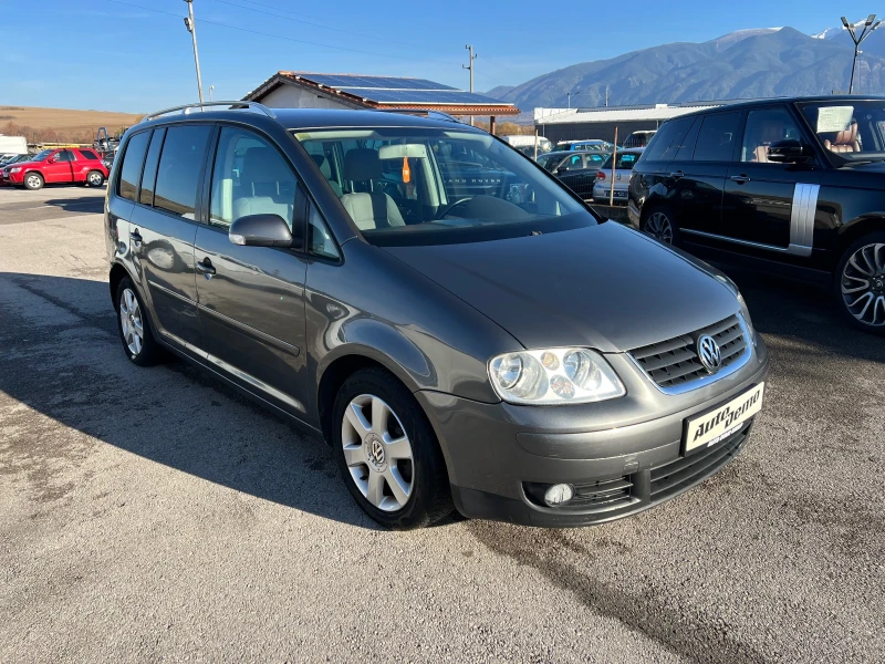 VW Touran 2.0 TDI DSG, снимка 3 - Автомобили и джипове - 48013071