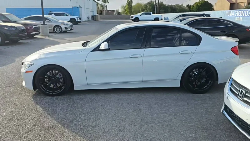 BMW 335 ХЕДЪП* ПОДГРЕВ* КАМЕРА* КЕЙЛЕС* RECARO, снимка 4 - Автомобили и джипове - 48603321