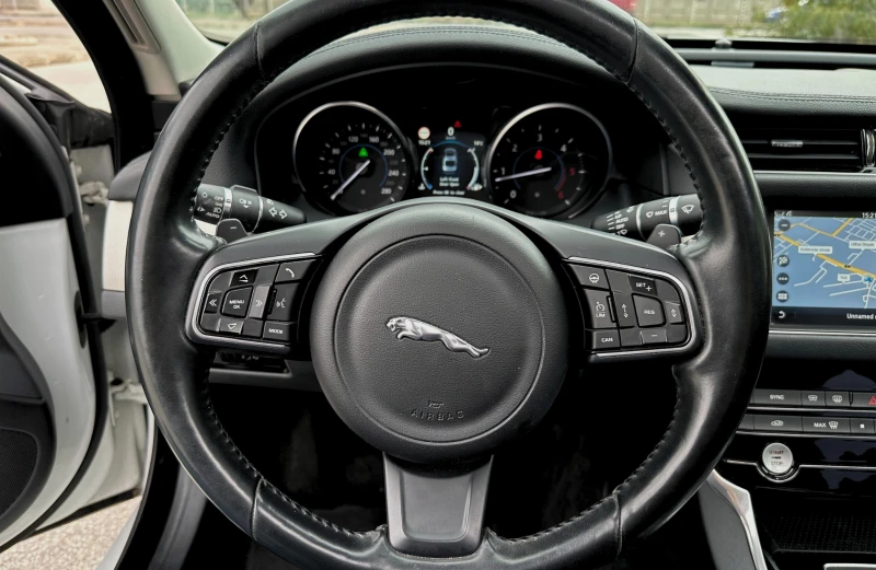 Jaguar Xf 2.0D | ВСИЧКИ ЕКСТРИ | ЛИЗИНГ, снимка 11 - Автомобили и джипове - 52291108