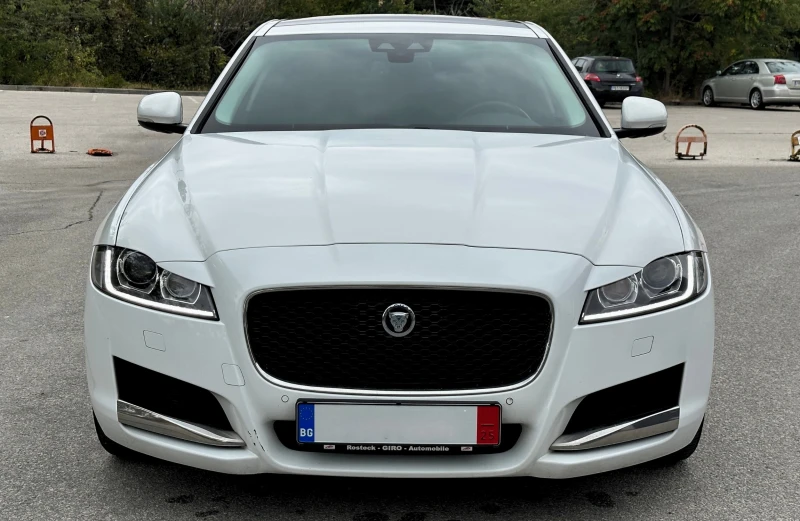 Jaguar Xf 2.0D | ВСИЧКИ ЕКСТРИ | ЛИЗИНГ, снимка 5 - Автомобили и джипове - 52291108