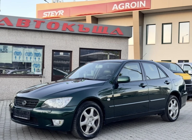 Lexus IS 200 i, снимка 3 - Автомобили и джипове - 51514891