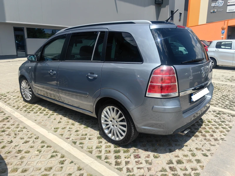 Opel Zafira 2.0T, снимка 6 - Автомобили и джипове - 52620881