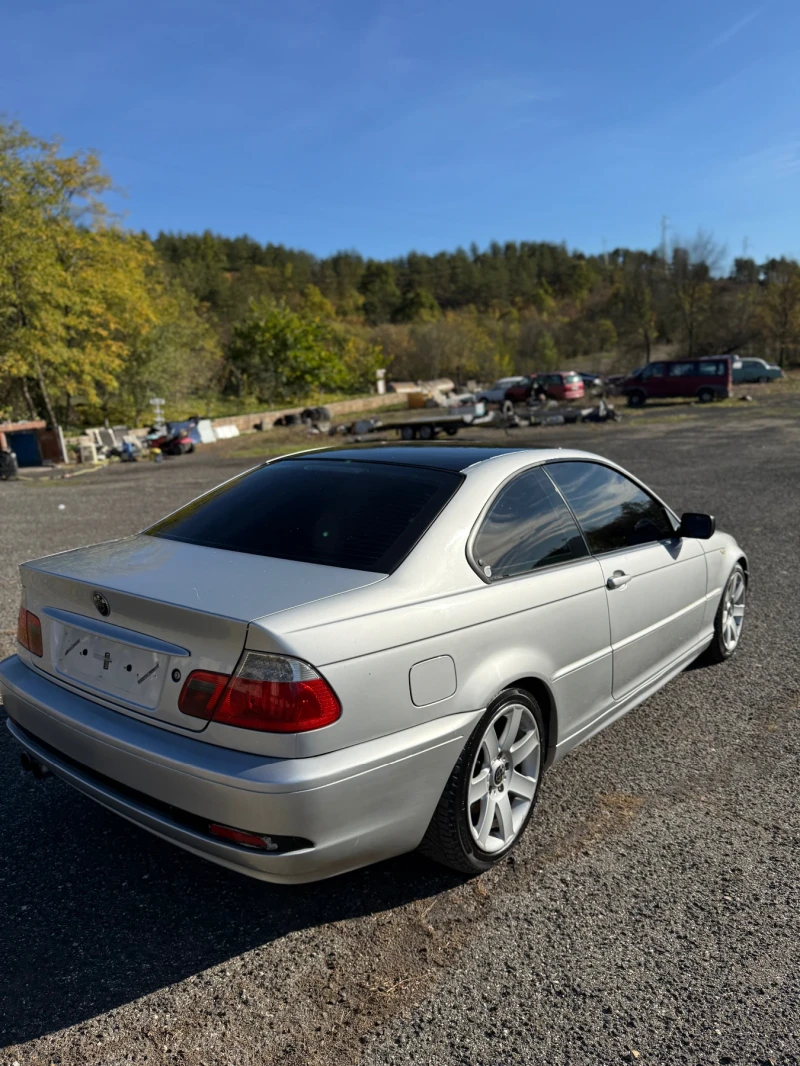 BMW 320 Facelift , снимка 5 - Автомобили и джипове - 52238277