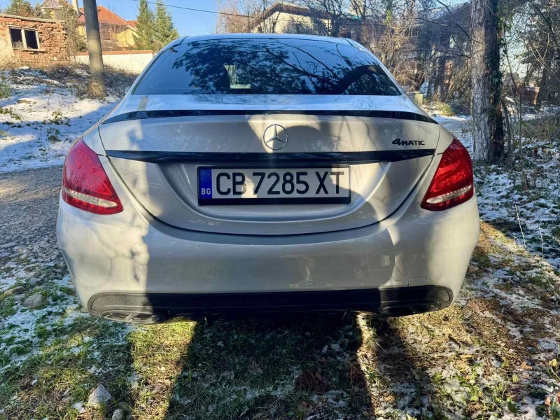 Mercedes-Benz C 300 AMG 4-MATIC, снимка 7 - Автомобили и джипове - 52946330