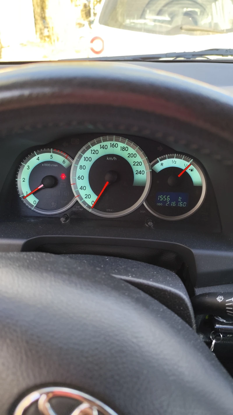 Toyota Corolla verso, снимка 2 - Автомобили и джипове - 53114336