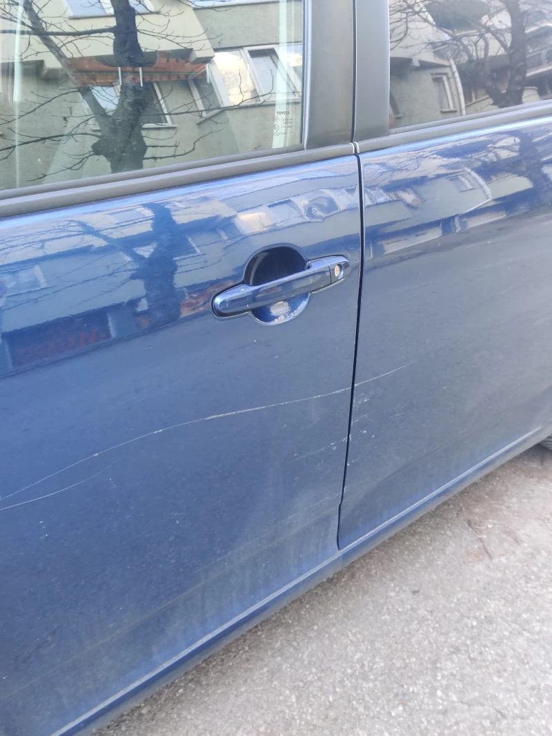 Toyota Corolla verso, снимка 13 - Автомобили и джипове - 53114336