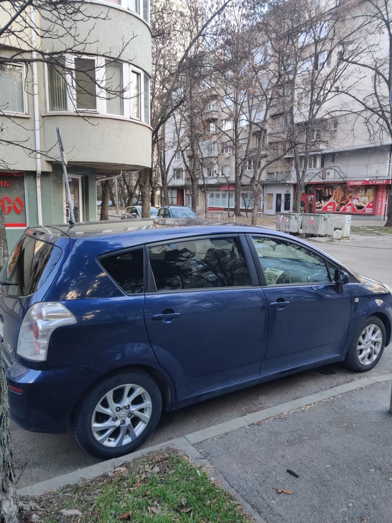 Toyota Corolla verso, снимка 16 - Автомобили и джипове - 53114336