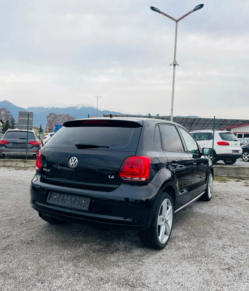 VW Polo 1.4 Highline * АВТОМАТИК DSG* Сервизна история* , снимка 5 - Автомобили и джипове - 53238941