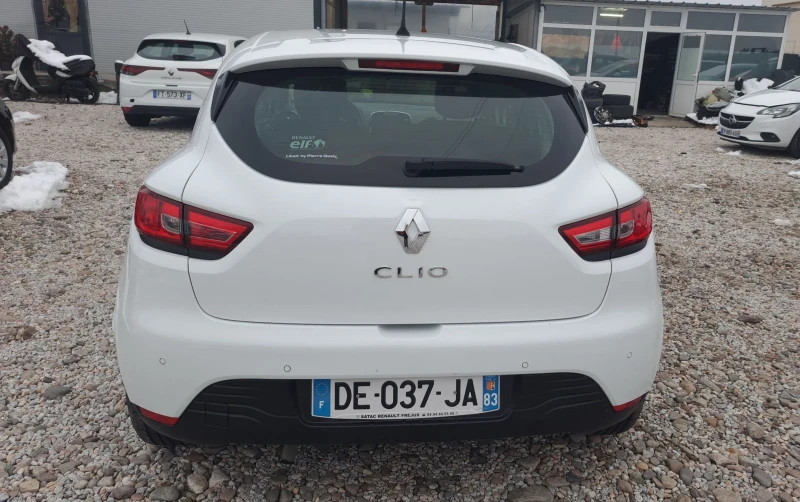 Renault Clio 1.2 i, снимка 5 - Автомобили и джипове - 53342943