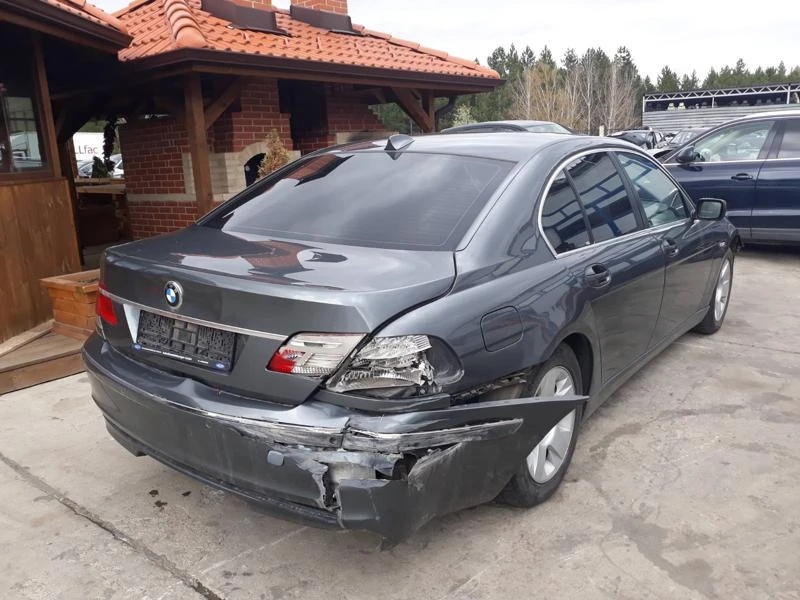 BMW 730, снимка 12 - Автомобили и джипове - 36495281