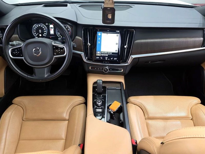 Volvo V90 B5 Pro AWD| 250к.с.| ВКЛ.ТЕХНОТЕСТ, снимка 7 - Автомобили и джипове - 55401303