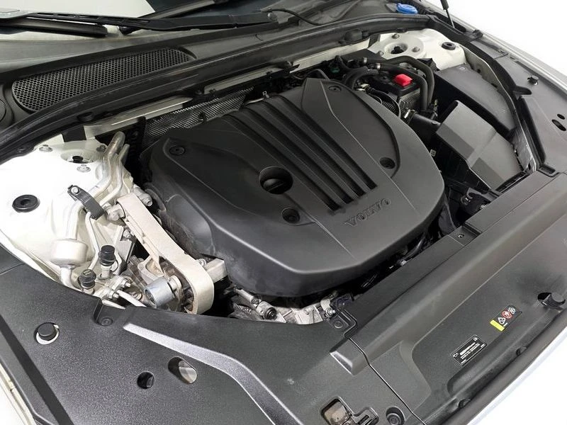 Volvo V90 B5 Pro AWD| 250к.с.| ВКЛ.ТЕХНОТЕСТ, снимка 6 - Автомобили и джипове - 55401303