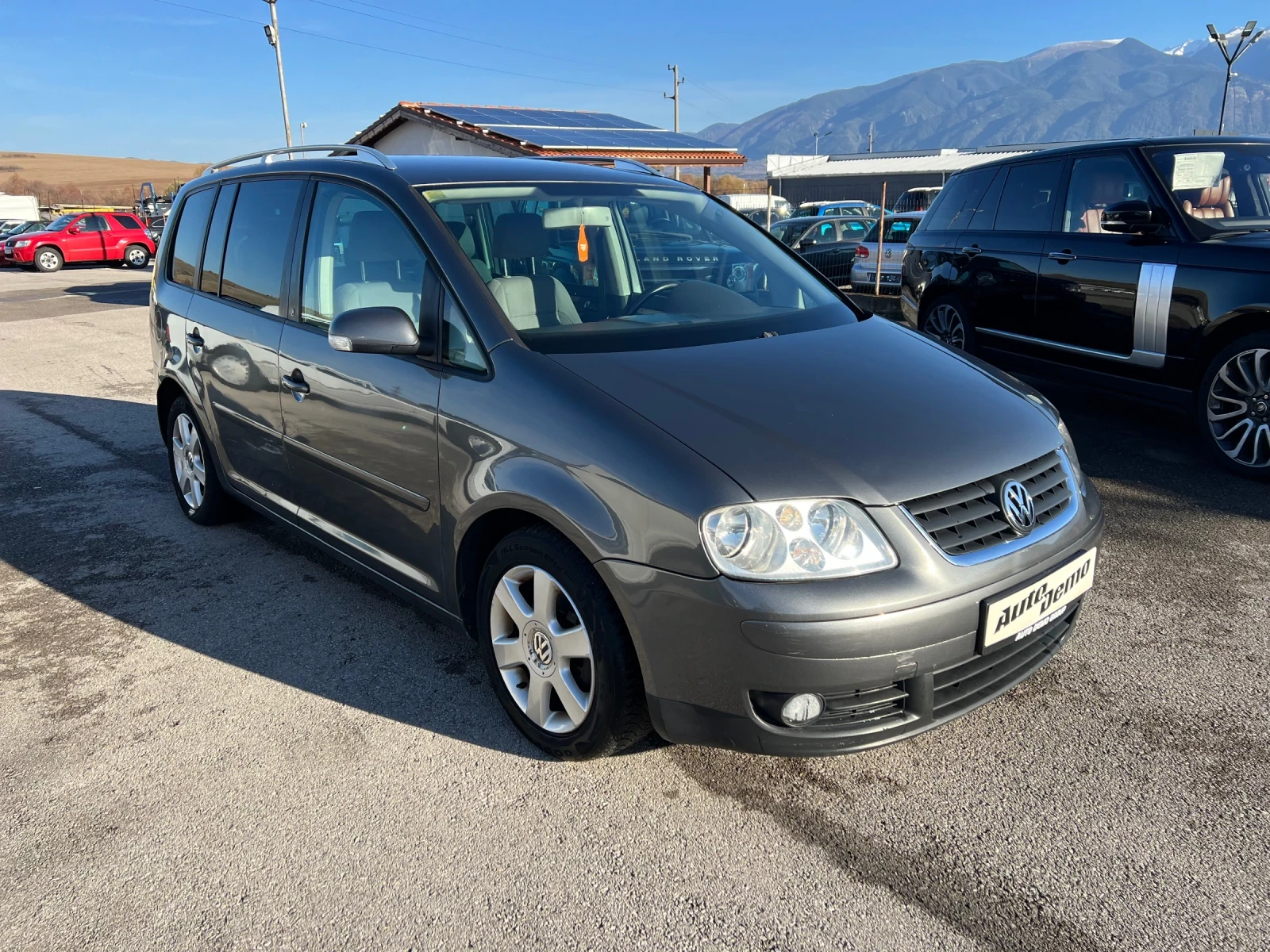 VW Touran 2.0 TDI DSG - изображение 3