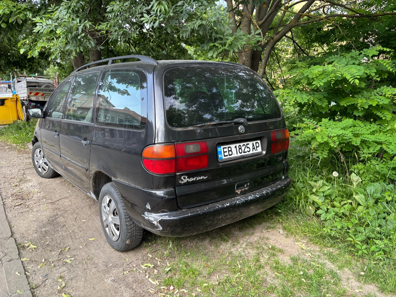VW Sharan 1.9 110  - изображение 5