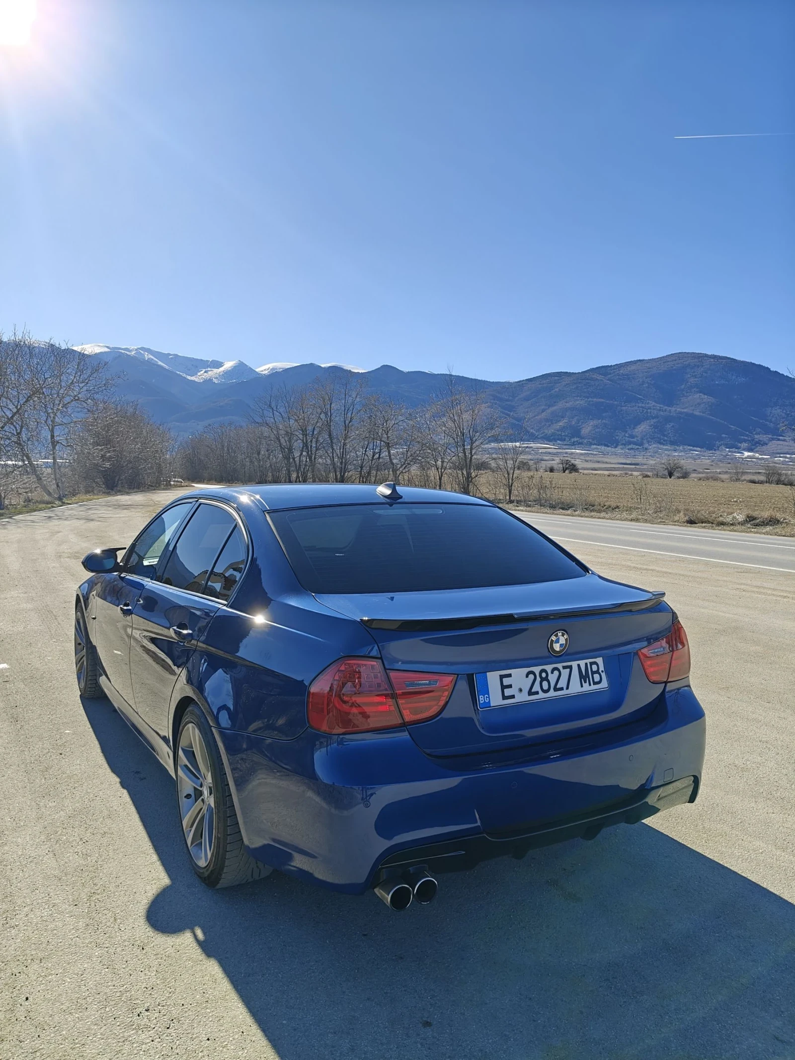 BMW 320  - изображение 2