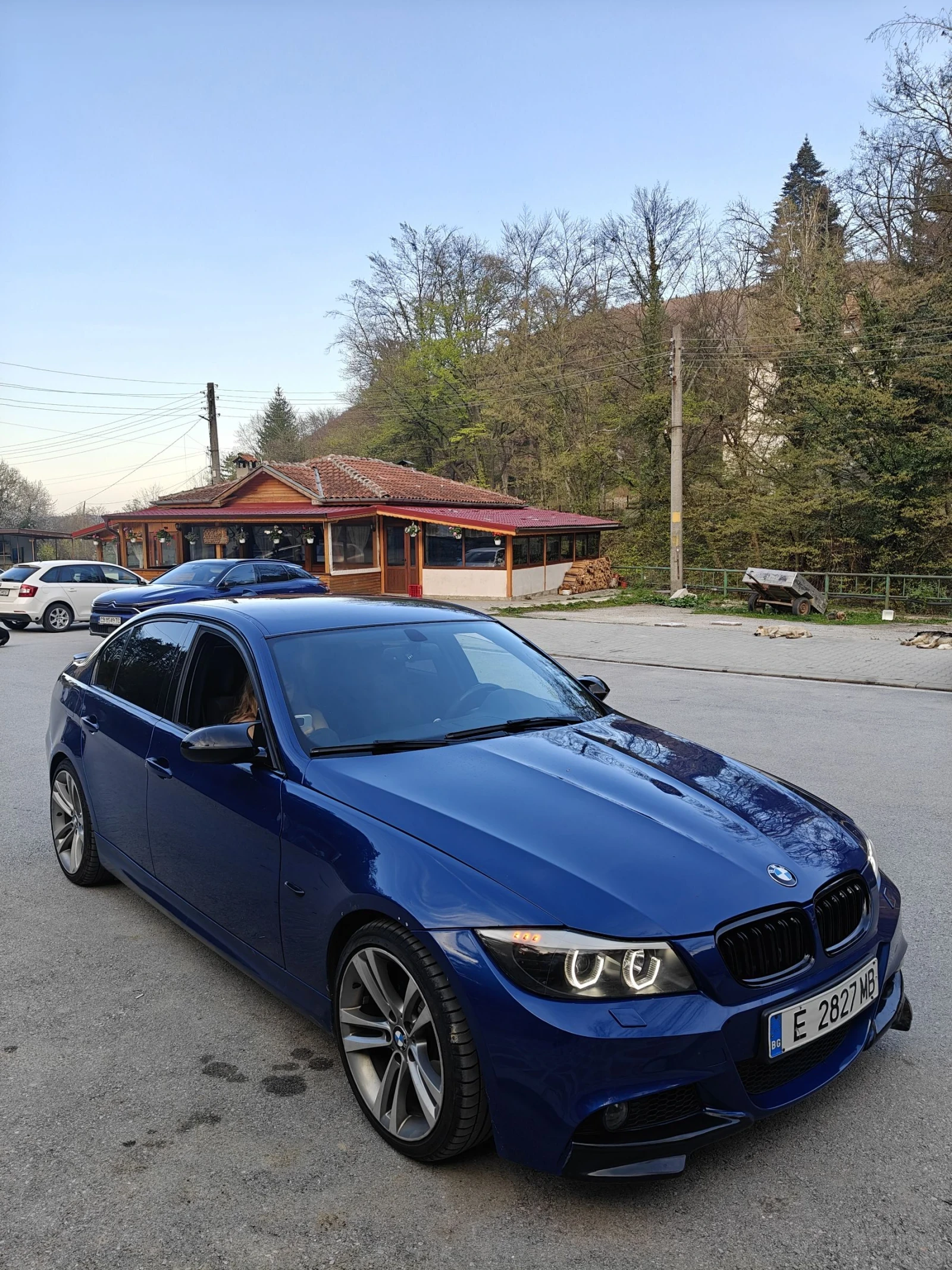 BMW 320  - изображение 5